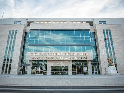 Uzunk&ouml;pr&uuml; Belediyesi